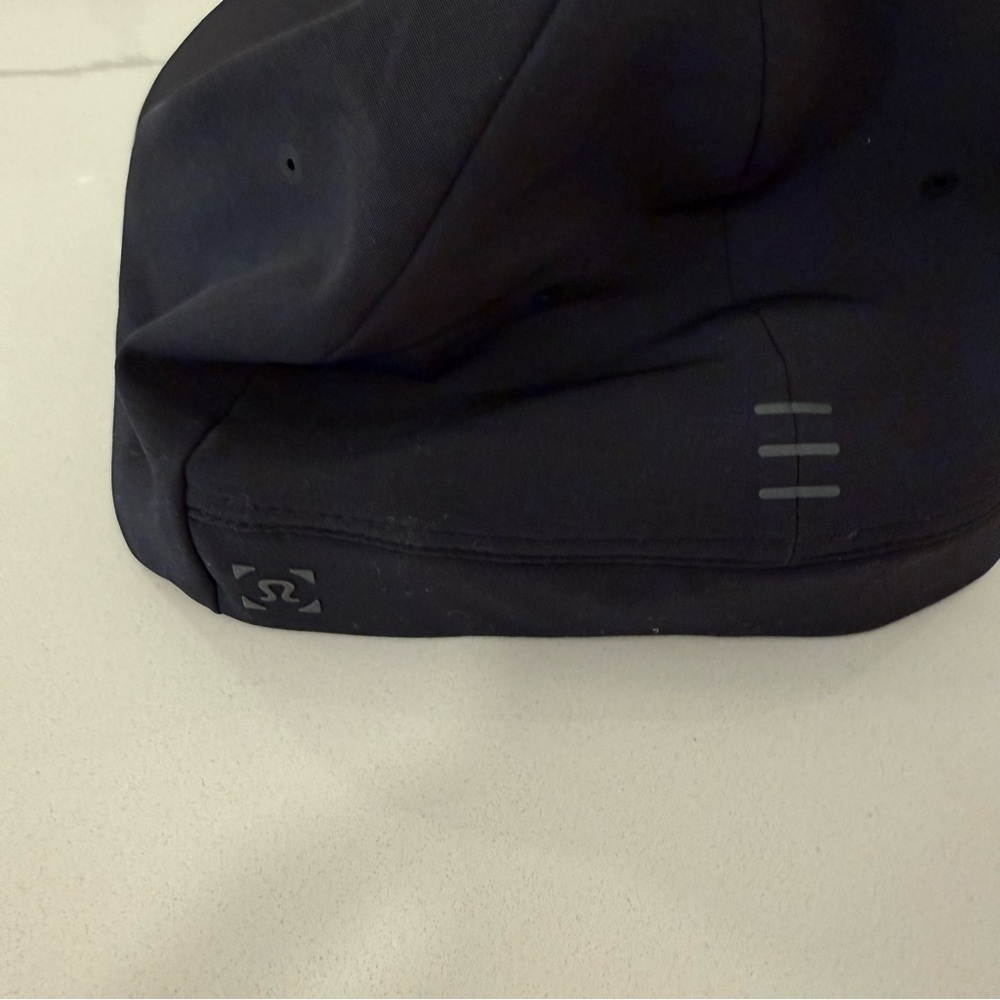 Lululemon Men’s Solid Black Baseball Cap - image 2